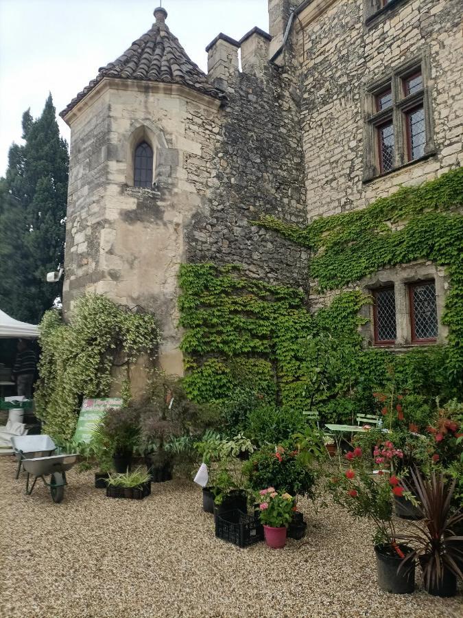 A Deux Pas D'Avignon Villa Aramon Exteriör bild